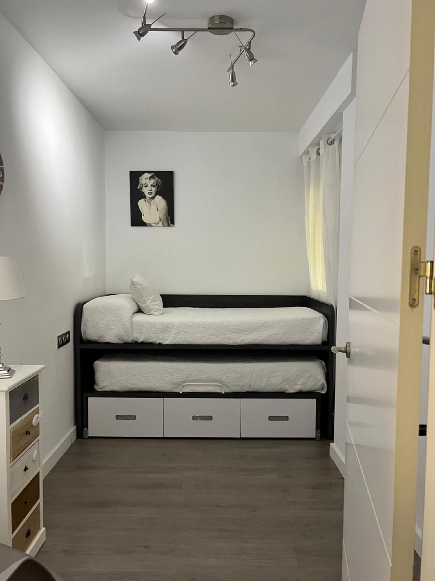 סביליה Nuevo!! Apartamento Lujo&Confort. Parking מראה חיצוני תמונה