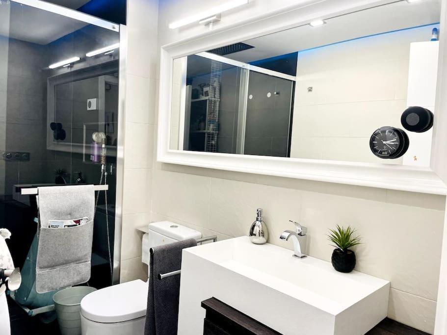 סביליה Nuevo!! Apartamento Lujo&Confort. Parking מראה חיצוני תמונה