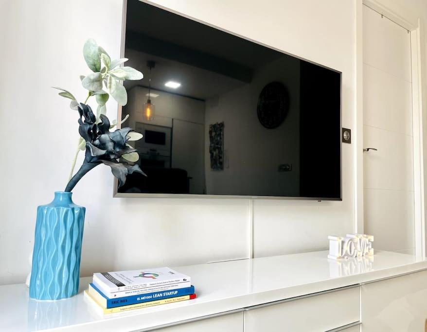 סביליה Nuevo!! Apartamento Lujo&Confort. Parking מראה חיצוני תמונה
